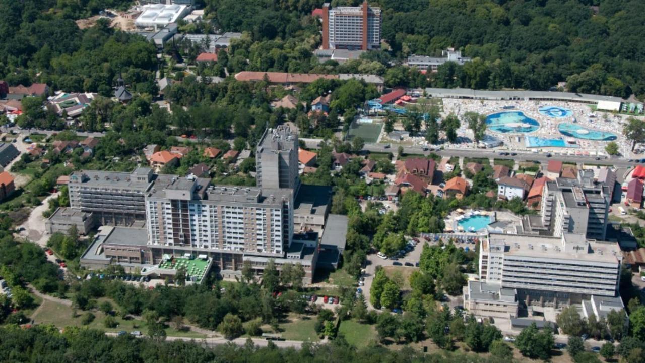 Апартаменти Apartament Felix Therm Беїле-Фелікс Екстер'єр фото